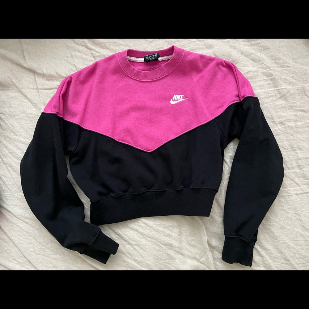 Nike cropped sweater